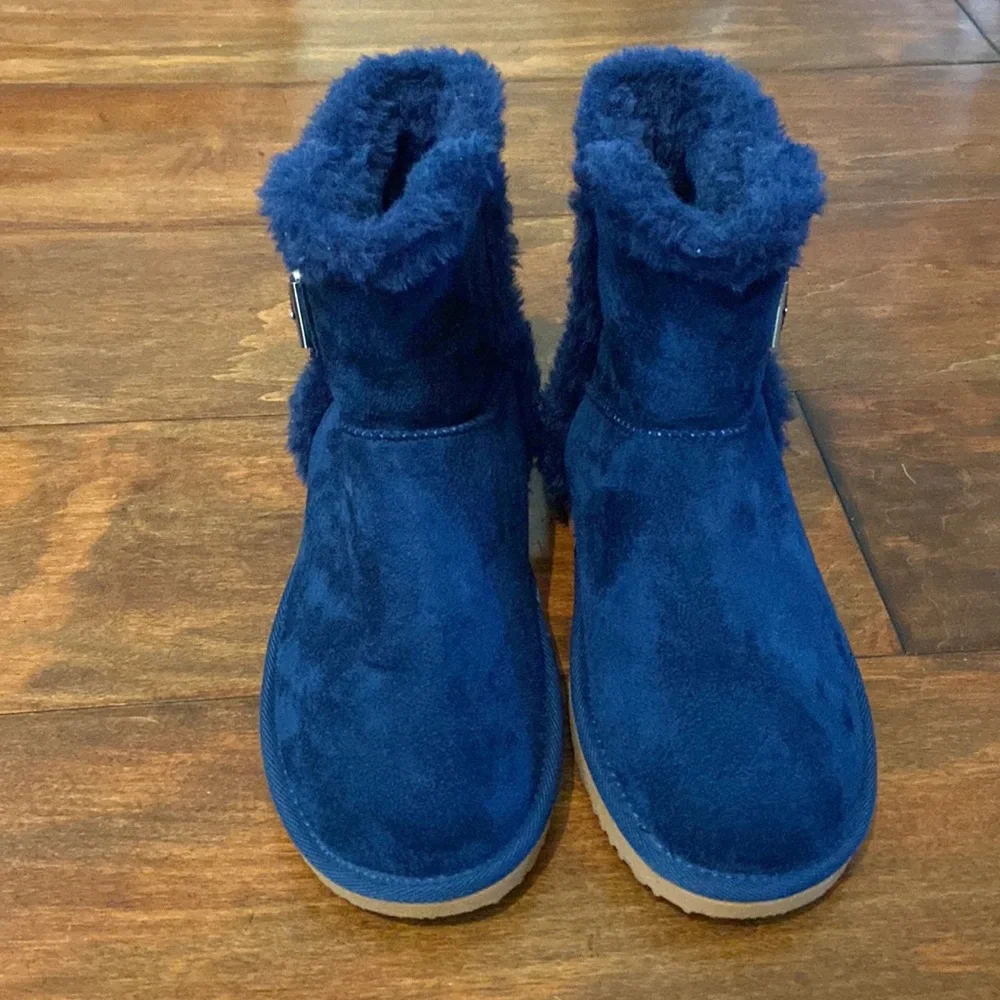 Brand NEW Floopi women’s size 7 Navy Boots - Picture 2 of 6